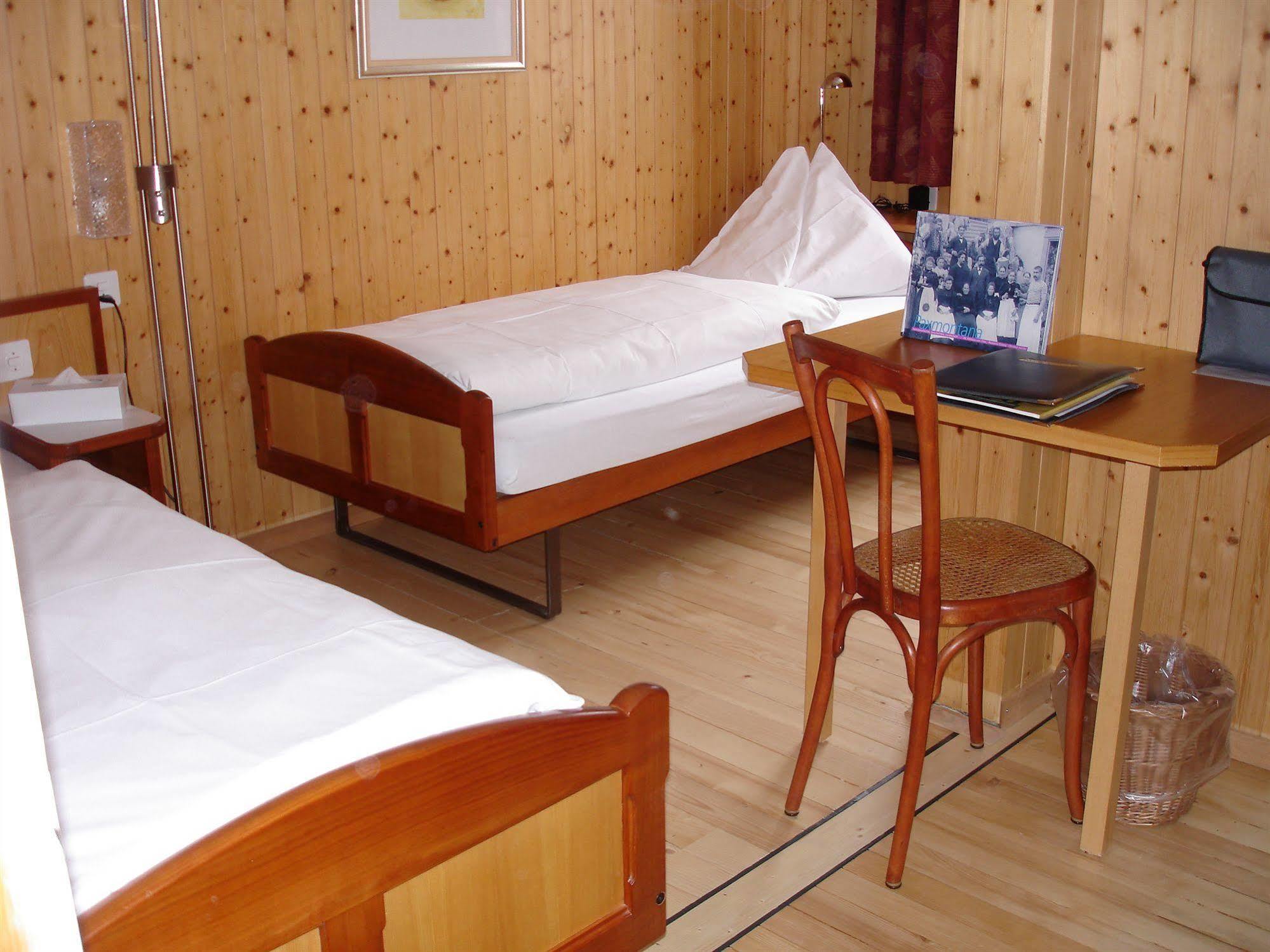 Gasthaus Paxmontana Sachseln Oda fotoğraf