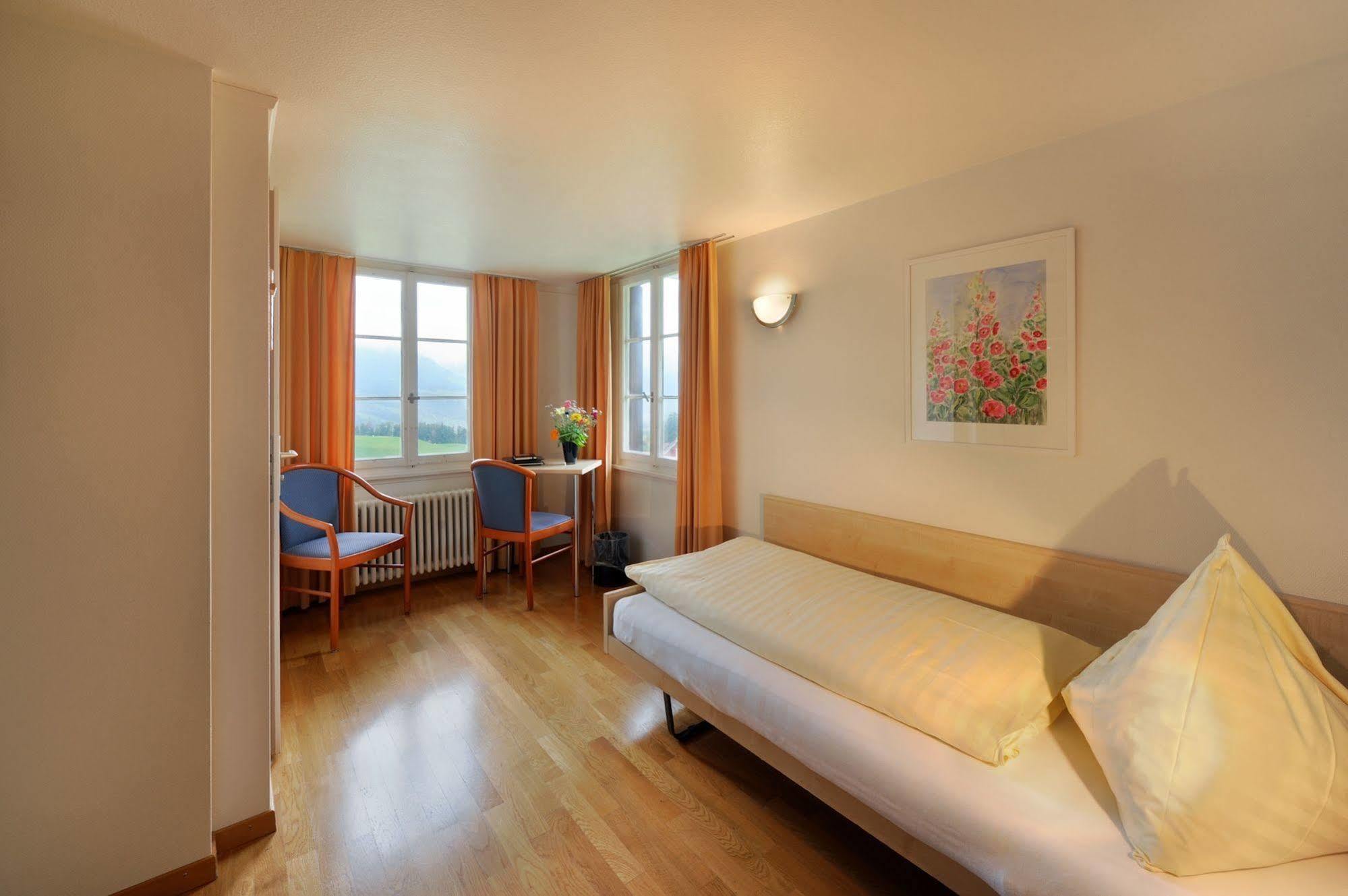Gasthaus Paxmontana Sachseln Dış mekan fotoğraf